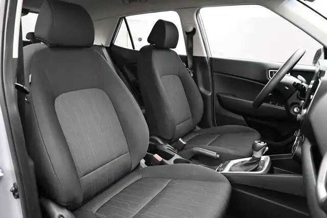 2021 Hyundai Venue ESSENTIAL Call 902-466-9550 Android Auto/Appl - Photo 20