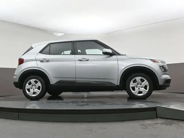 2021 Hyundai Venue ESSENTIAL Call 902-466-9550 Android Auto/Appl - Photo 28