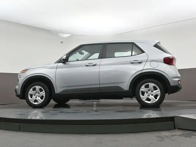 2021 Hyundai Venue ESSENTIAL Call 902-466-9550 Android Auto/Appl - Photo 32