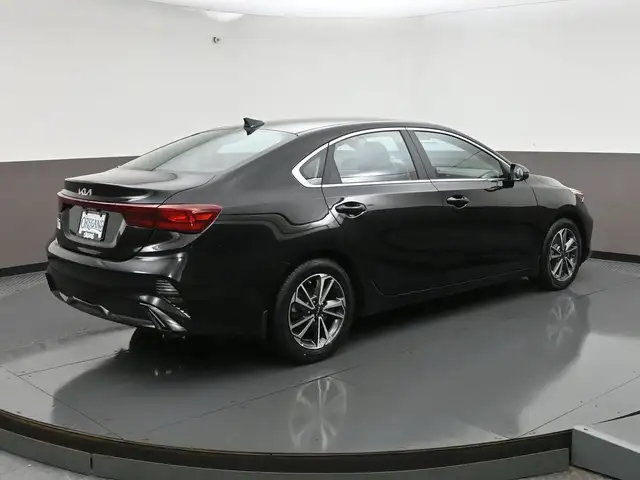 2023 Kia Forte EX Call 902-466-9550 Apple Carplay/Android Auto, - Photo 28