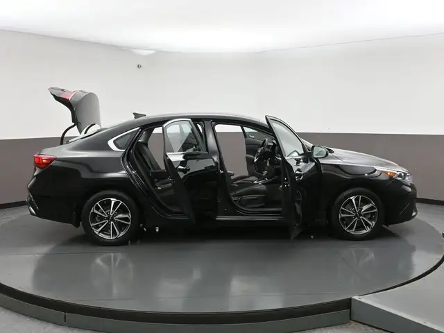 2023 Kia Forte EX Call 902-466-9550 Apple Carplay/Android Auto, - Photo 46