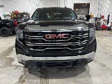 2024 GMC Sierra 1500 SLT, Duramax - Photo 2