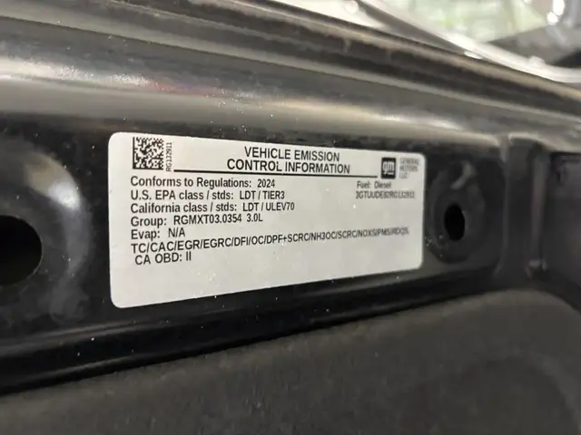 2024 GMC Sierra 1500 SLT, Duramax - Photo 19