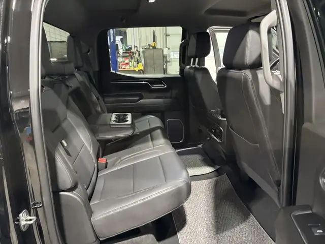2024 GMC Sierra 1500 SLT, Duramax - Photo 34