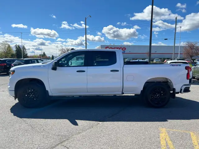 2022 Chevrolet Silverado 1500 - Photo 3