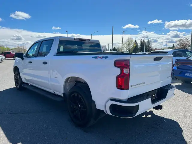 2022 Chevrolet Silverado 1500 - Photo 4