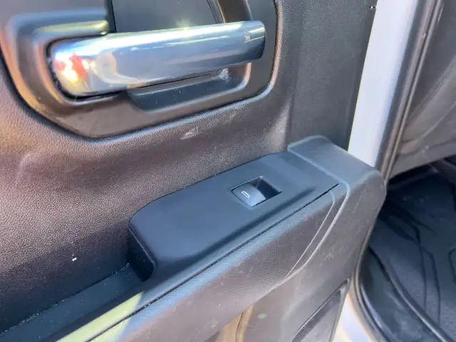 2022 Chevrolet Silverado 1500 - Photo 15