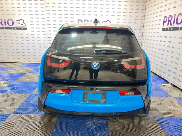 2016 BMW i3 - Photo 4