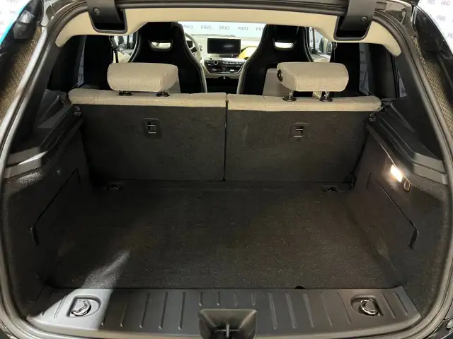 2016 BMW i3 - Photo 5