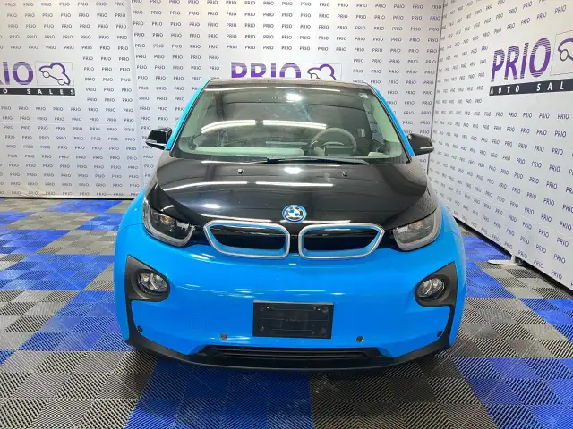 2016 BMW i3 - Photo 8