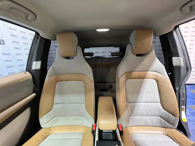 2016 BMW i3 - Photo 17