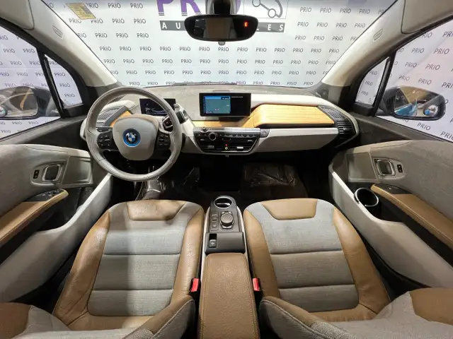 2016 BMW i3 - Photo 18