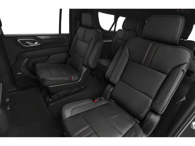 2024 Chevrolet Suburban - Photo 10
