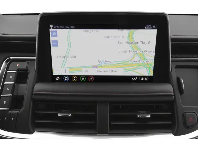 2024 Chevrolet Suburban - Photo 13