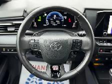 2025 Toyota Camry SE Upgrade Hybrid - Photo 17