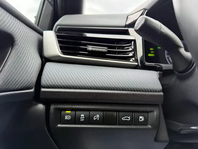 2025 Toyota Camry SE Upgrade Hybrid - Photo 21