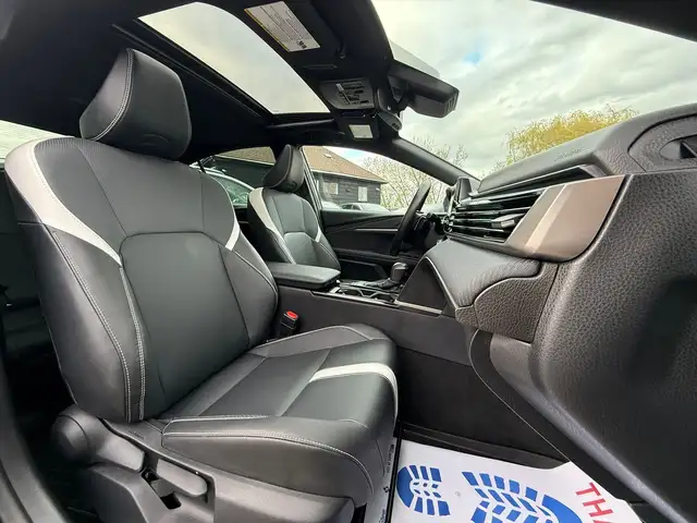 2025 Toyota Camry SE Upgrade Hybrid - Photo 27