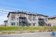 371 Chemin McConnell - 371-1 Apartment for Rent