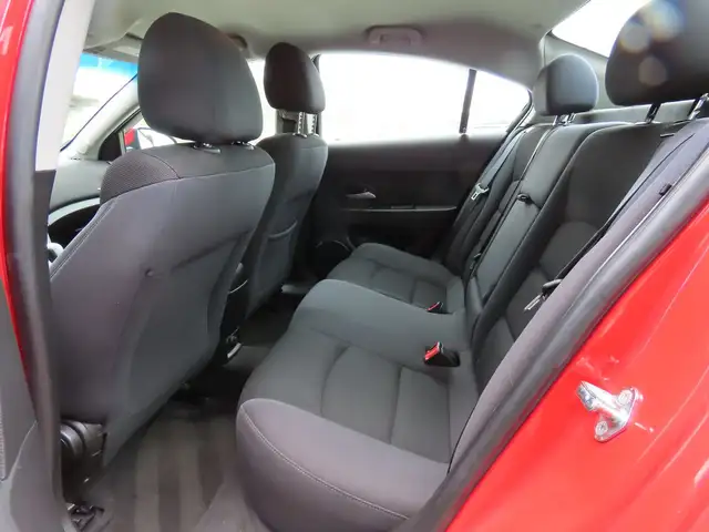 2015 Chevrolet Cruze 1LT - Photo 8