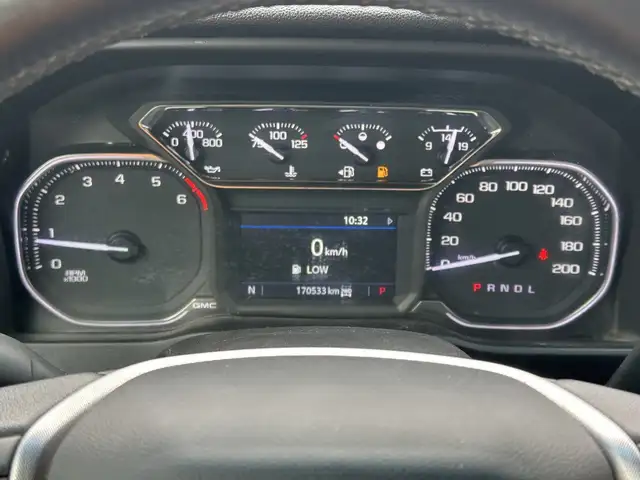 2021 GMC Sierra 2500HD - Photo 17