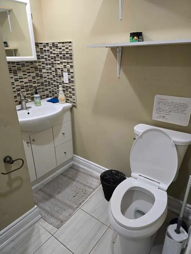 ONE BEDROOM FOR RENT IMMEDIATELY - Photo 3