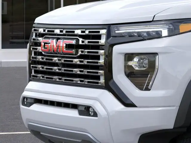 2026 GMC Canyon 4WD Denali - Photo 10