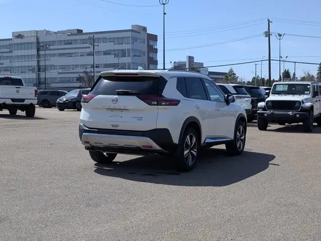 2023 Nissan Rogue Platinum - Photo 7