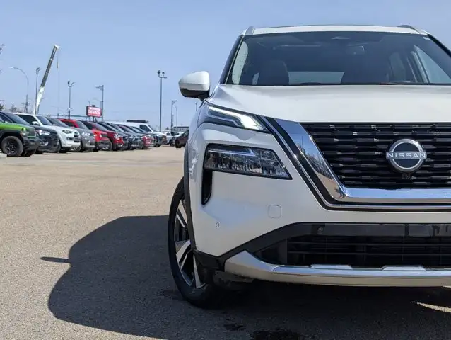 2023 Nissan Rogue Platinum - Photo 11