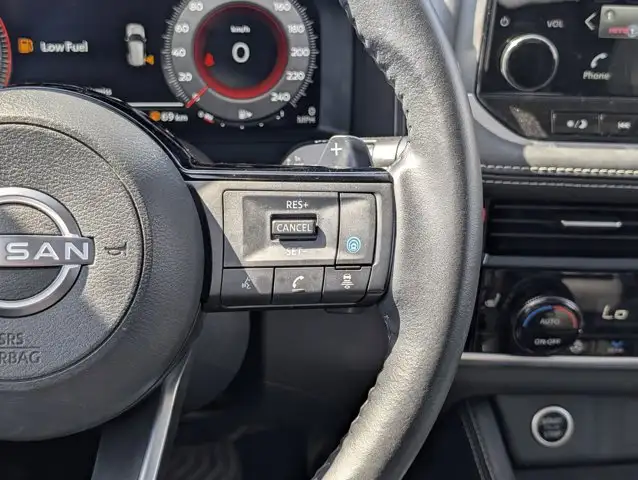 2023 Nissan Rogue Platinum - Photo 26