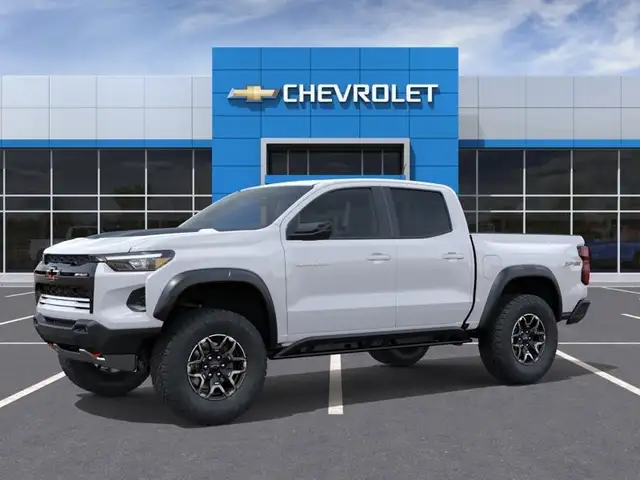2026 Chevrolet Colorado - Photo 2