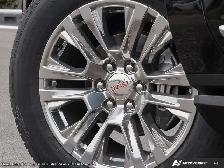 2026 GMC Yukon Denali - Photo 8