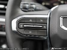 2026 GMC Yukon Denali - Photo 15