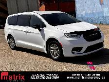 2024 Chrysler Pacifica Touring L - Photo 3