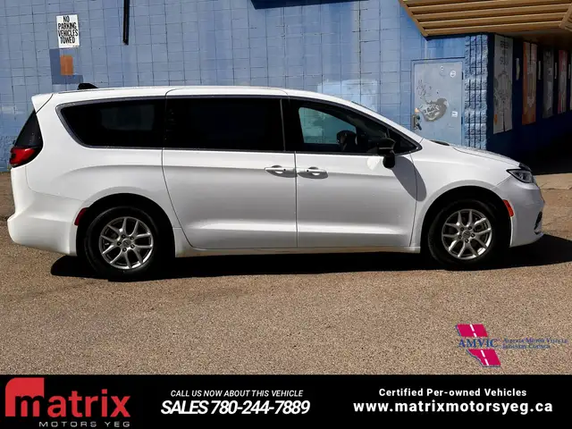 2024 Chrysler Pacifica Touring L - Photo 6