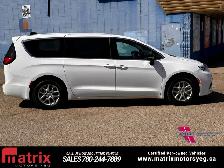 2024 Chrysler Pacifica Touring L - Photo 6
