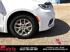 2024 Chrysler Pacifica Touring L - Photo 13