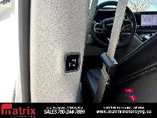 2024 Chrysler Pacifica Touring L - Photo 16
