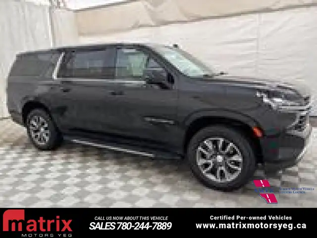 2024 Chevrolet Suburban LT - Photo 2