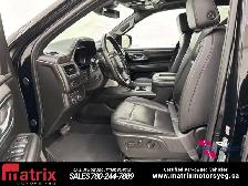 2024 Chevrolet Suburban LT - Photo 8