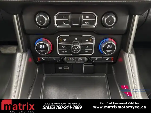 2024 Chevrolet Suburban LT - Photo 17