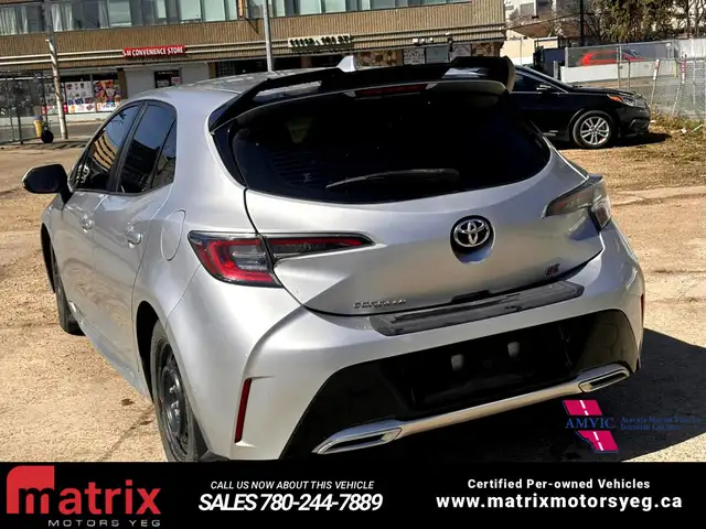 2019 Toyota Corolla Hatchback SE - Photo 11