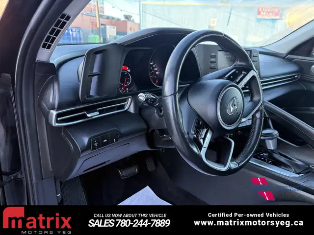 2023 Hyundai Elantra SEL - Photo 16