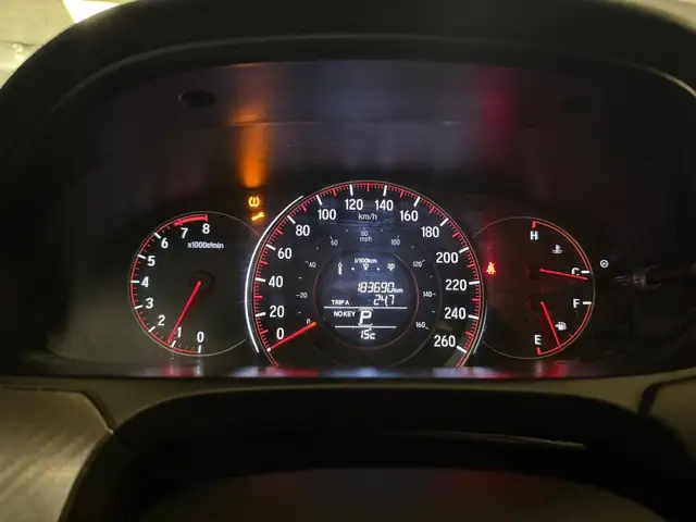 2017 Honda Accord 4dr Sport - Photo 8