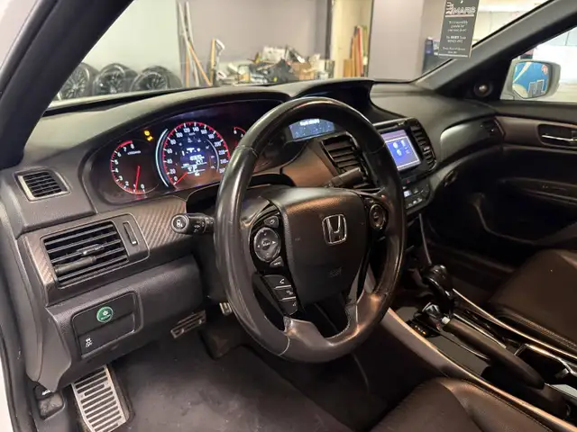 2017 Honda Accord 4dr Sport - Photo 9