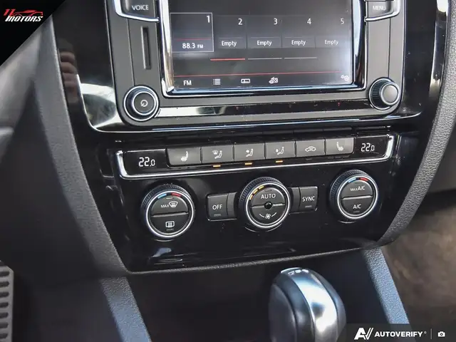 2016 Volkswagen Jetta 4dr 2.0 TSI DSG GLI | LOADED | NO ACCIDENT - Photo 20