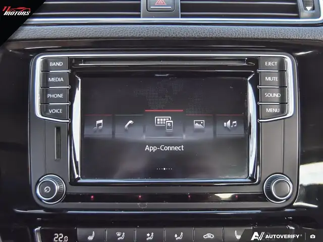 2016 Volkswagen Jetta 4dr 2.0 TSI DSG GLI | LOADED | NO ACCIDENT - Photo 21