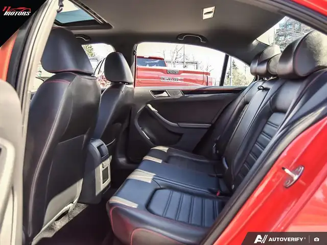 2016 Volkswagen Jetta 4dr 2.0 TSI DSG GLI | LOADED | NO ACCIDENT - Photo 24