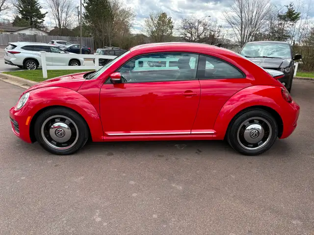 2017 Volkswagen Beetle 1.8 TSI Classic AC! Backup Camera! Hea... - Photo 4
