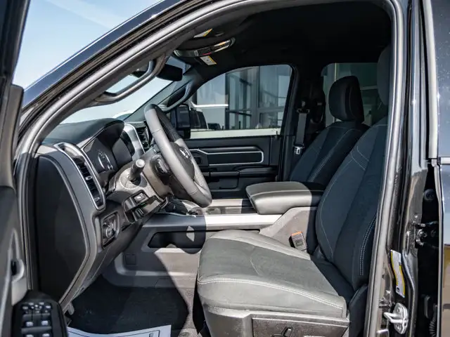 2026 Ram 2500 Big Horn - Photo 18