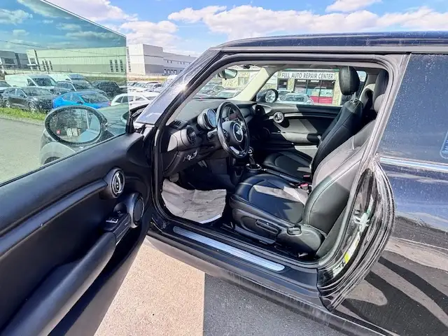 2016 MINI Cooper 3dr HB - Photo 7